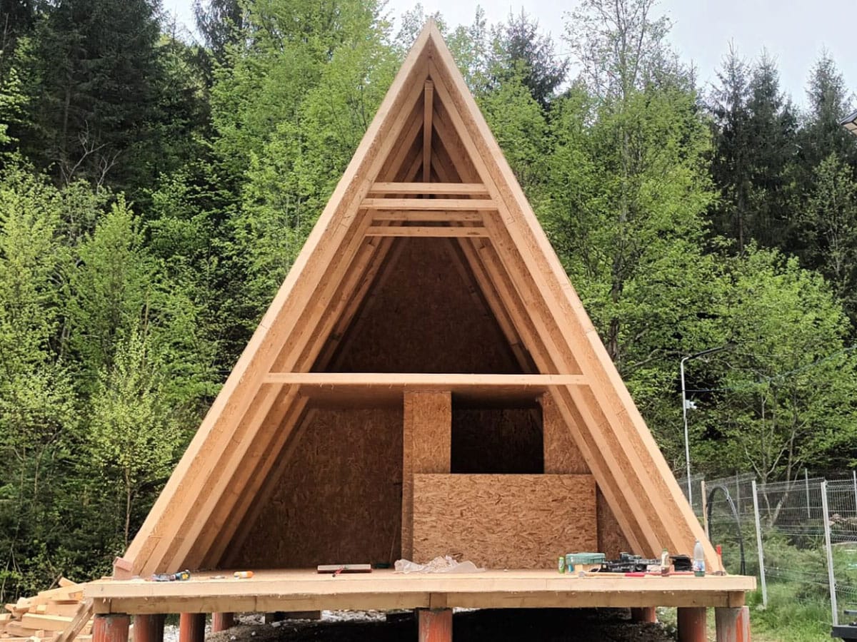 Timber-Frame Homes: The Advantages of a Modern Choice with BucovinaSIP